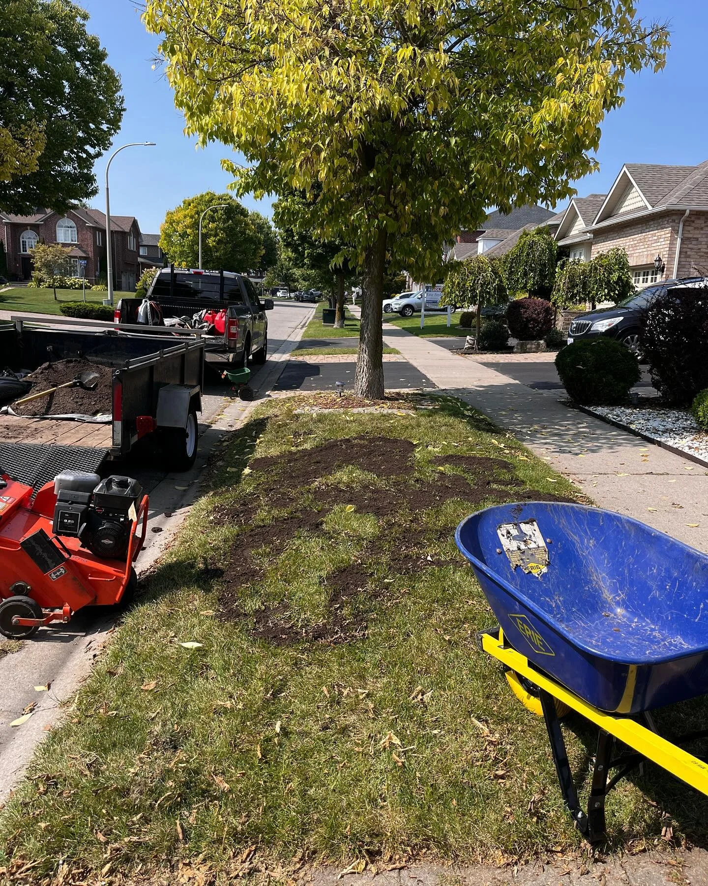 Aeration, overseeding, and top dressing jobs from this week across Durham Region Message us today to lock in your spot…