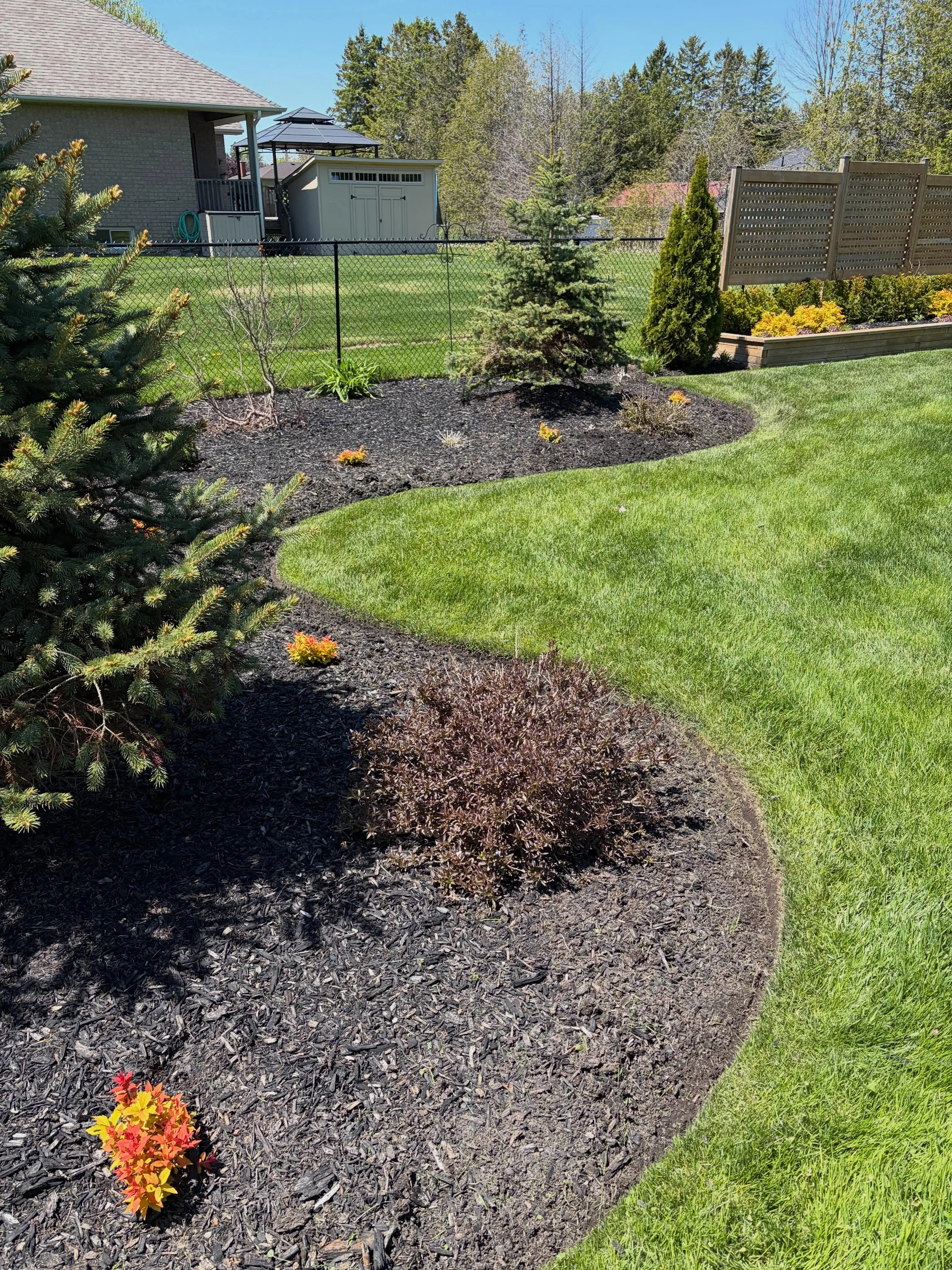Two towns, two transformations, one busy day and a great team We started the morning prepping these garden beds in Port…